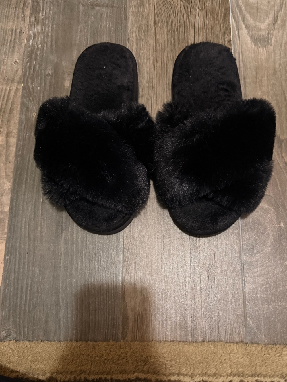 Fuzzy Black Slippers/ Hardly Worn! Size 7.5